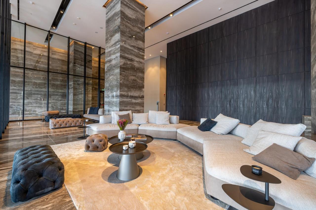 The Icon Limassol Apartment Ngoại thất bức ảnh
