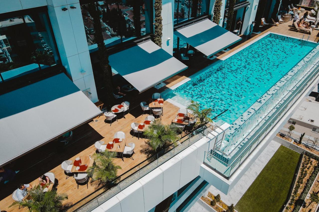 The Icon Limassol Apartment Ngoại thất bức ảnh
