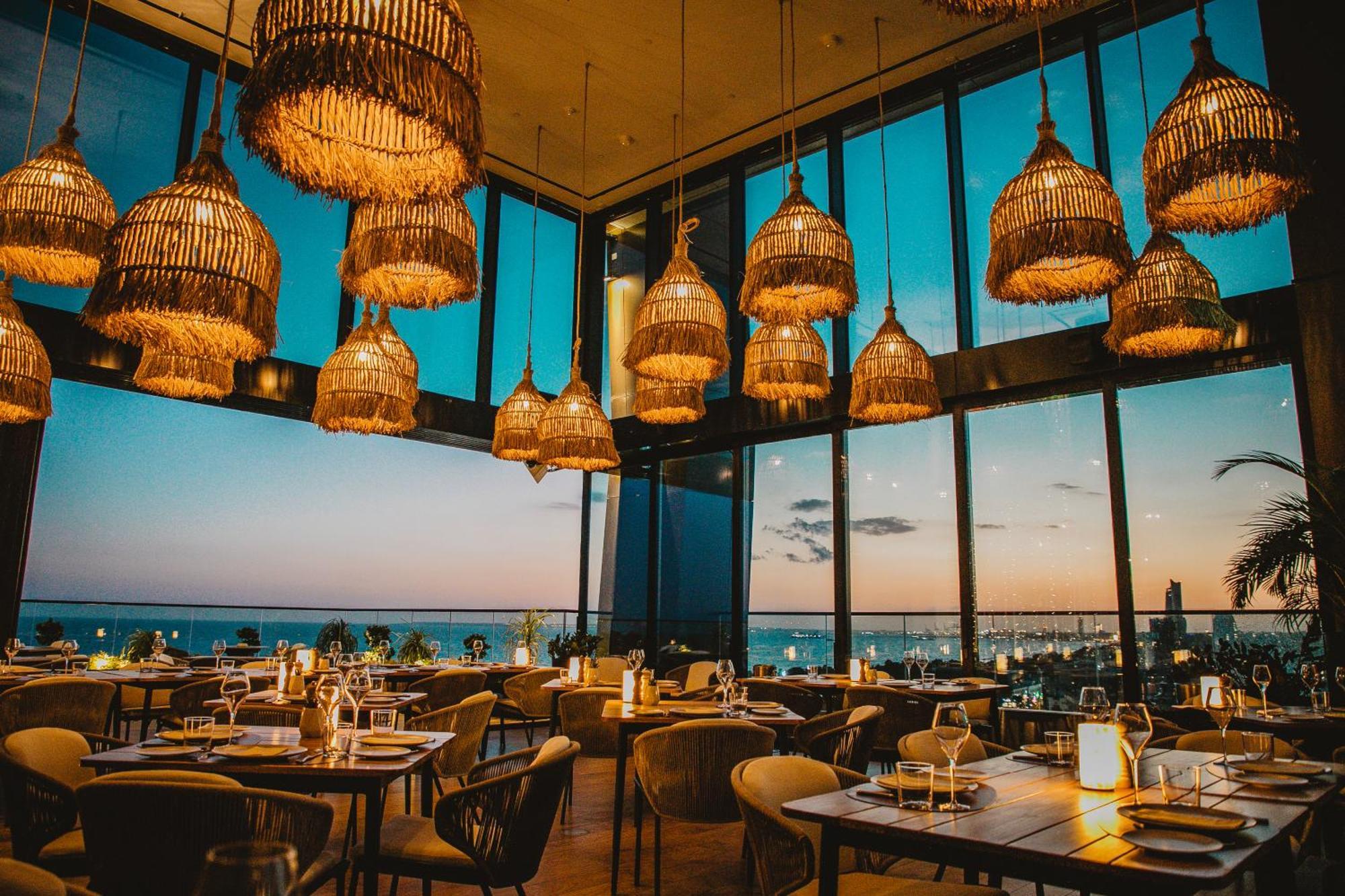 The Icon Limassol Apartment Ngoại thất bức ảnh