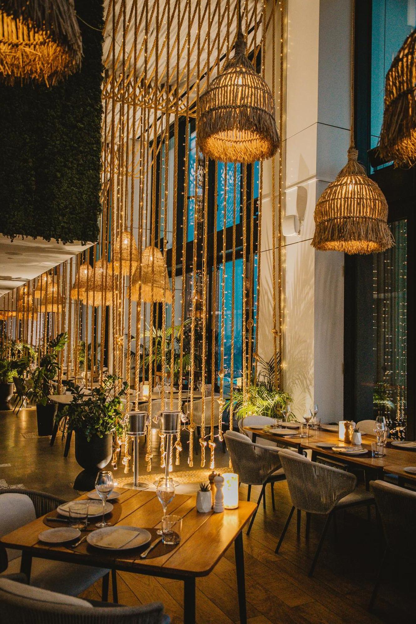 The Icon Limassol Apartment Ngoại thất bức ảnh