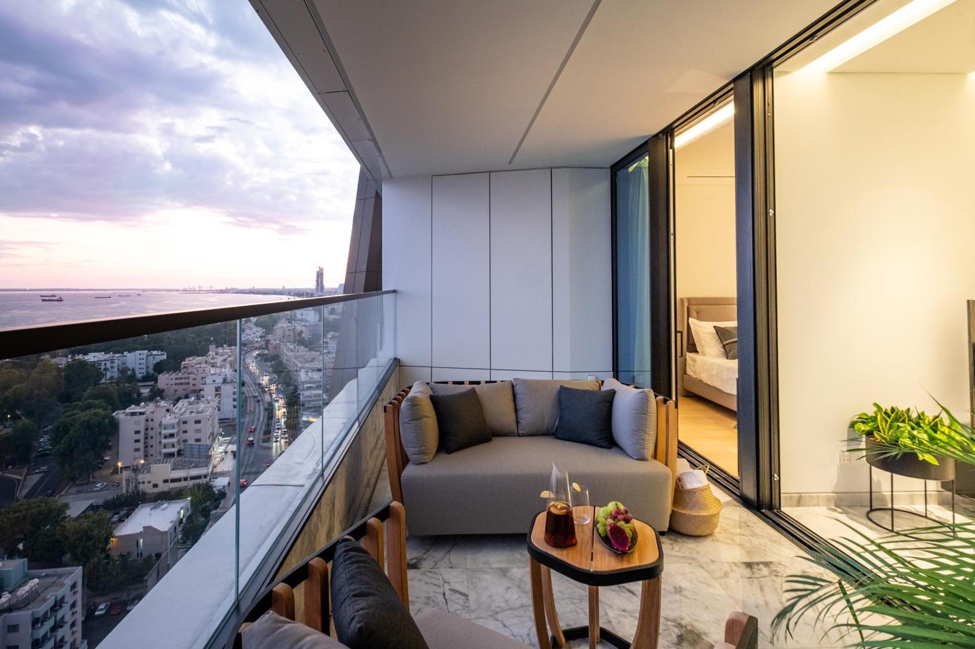 The Icon Limassol Apartment Phòng bức ảnh