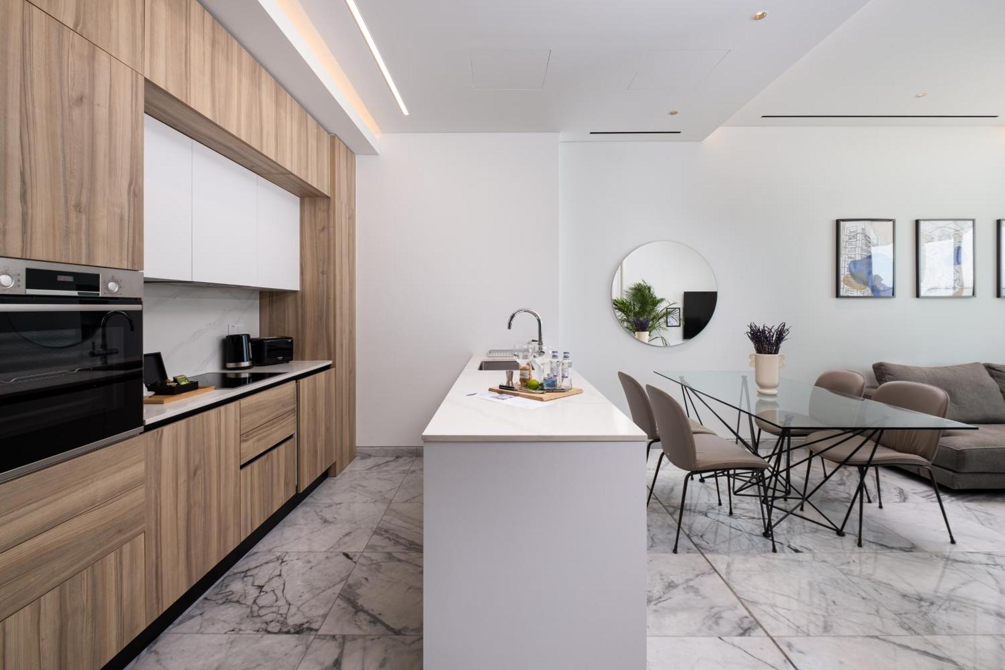 The Icon Limassol Apartment Phòng bức ảnh
